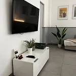 Διαμέρισμα Lovely And Spacious Παρίσι