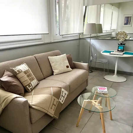 Lovely And Spacious Paris