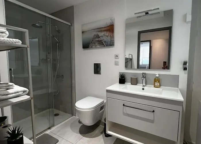 Lovely And Spacious Apartment