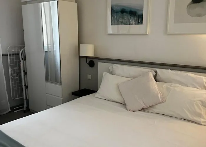 Lovely And Spacious Apartment